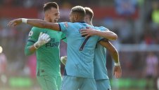 Ман Юнайтед не разкри причината: Нюкасъл си върна Дубравка