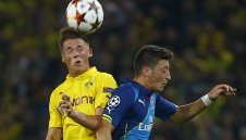 Йозил се опълчи на Венгер: Не е важно дали вкарвам  