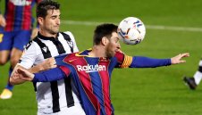 Меси донесе измъчен успех на Барса + ВИДЕО