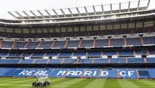 Стадионът на Реал Мадрид става склад за дарения