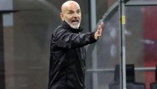 Милан се разделя с двама от играчите си