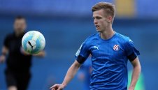 Испанската звезда на Динамо (Загреб) иска трансфер, Атлетико (Мадрид) дебне за подписа му