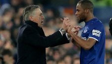 Карлето няма да привлича нов нападател в Евертън през януари