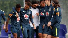 Фред отново не тренира пълноценно с Бразилия