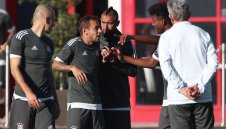 Хайнкес за Видал: Камикадзе! Показах му червен картон и той поиска да си ходи в Чили!