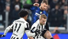 Юве готви ударна селекция с парите от Де Лихт