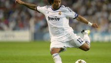 Феновете предпочитат Марсело да носи лентата