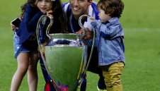 Канибала жадува за нов требъл