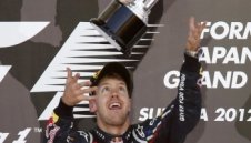 Себ не бърза да се радва