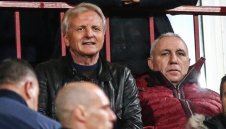 Става страшно: Гриша Ганчев изригна, скочи на съдията след загубата от Лудогорец