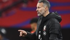 Ужас: Райън Гигс е пребил две жени? 