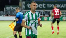 Камбуров с нов рекорд, записа мач №444 в българския елитен футбол