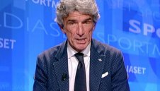 Гуру в съдийството: И двете дузпи за Барса бяха чисти! + ВИДЕО