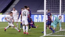 Невиждан резил! Байерн раздроби Барса на 8 парчета!