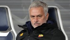 Моуриньо отказал да поеме Португалия