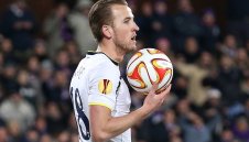 Кейн се фука: Аз съм нещо средно между Шиърър и Шерингам