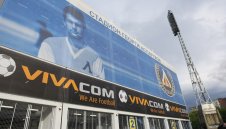 Ще има ли пари в Левски? Играчът обвинил Диксън, че не плаща, обърна плочата