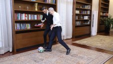 Правителството започна инициатива за диалог със спортните федерации