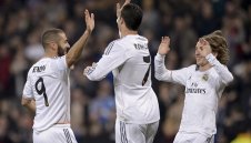 Реал на Зизу e като Юнайтед от 1999-а