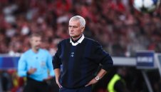 ОФИЦИАЛНО: Фенербахче уволни Жозе Моуриньо