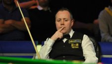 "Магьосника от Уишоу" отпадна от UK Championship