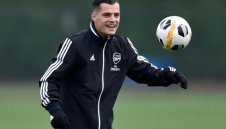 Гранит Джака се завръща в групата на Арсенал