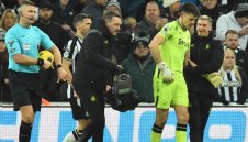 Нови проблеми за Свраките. Вратарят им е със сериозна контузия