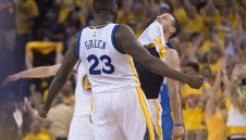 Къри и Уориърс довършиха обрата и ще защитават титлата си