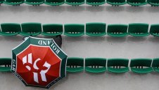 Дъжд прекъсна финала в Париж