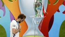 Отива ли в Сити? Хари Кейн започна тренировки с Тотнъм 