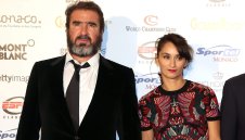 Приеха и Кантона в Залата на славата