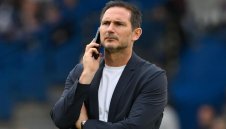 Лампард започна с равен в Ковънтри, нова катастрофа за Руни