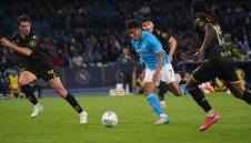 Скудетото виси на една точка