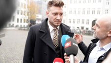 Осъдиха Лорд Бендтнер на 50 дни затвор