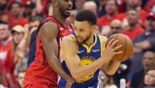 Не отписвайте шампионите! Стеф Къри се развихри и Уориърс изхвърлиха Хюстън  