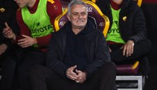 В Рома стачкуват заради наказанието на Жозе