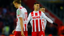 Кьолн най-после победи, размина се с антирекорд