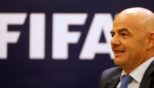 Вижте каква заплата ще прибира шефът на ФИФА