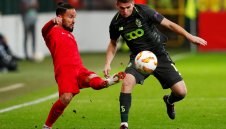 Аякс намери заместник на Де Йонг