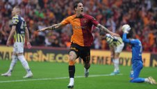 Фиорентина поиска Дзаниоло от Галатасарай