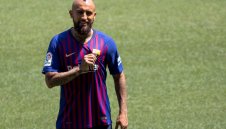 Видал: Барса е по-голям от Байерн, искам три Шампионски лиги + ВИДЕО