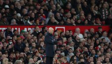 Тен Хаг е бетон: Какво още трябва да направи, за да го уволнят?