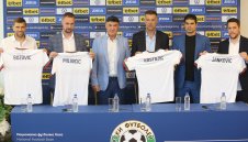 УЕФА отново се притече на помощ на Боби и компания