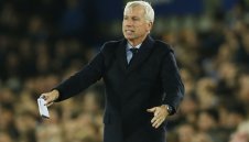 В Кристъл Палас мислят за евротурнирите