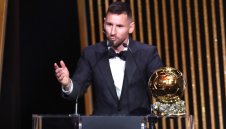 Три от осемте "Златни топки" на Меси му бяха подарени