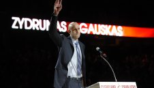 ЛеБрон почете Зидрунас Илгаускас