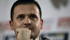 Миятович става шеф на Чочев