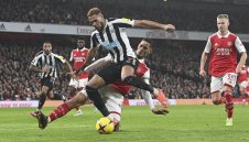 Здраво дерби на "Емиратс"! Нюкасъл спря Арсенал с 0:0