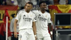 Реал позлатява Винисиус