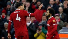 Ливърпул стъжни живота на "светците", Салах с гол и асистенция